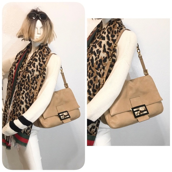 ❌❌🌺FENDI Soft Leather Shoulder Bag 💼 - Picture 3 of 16